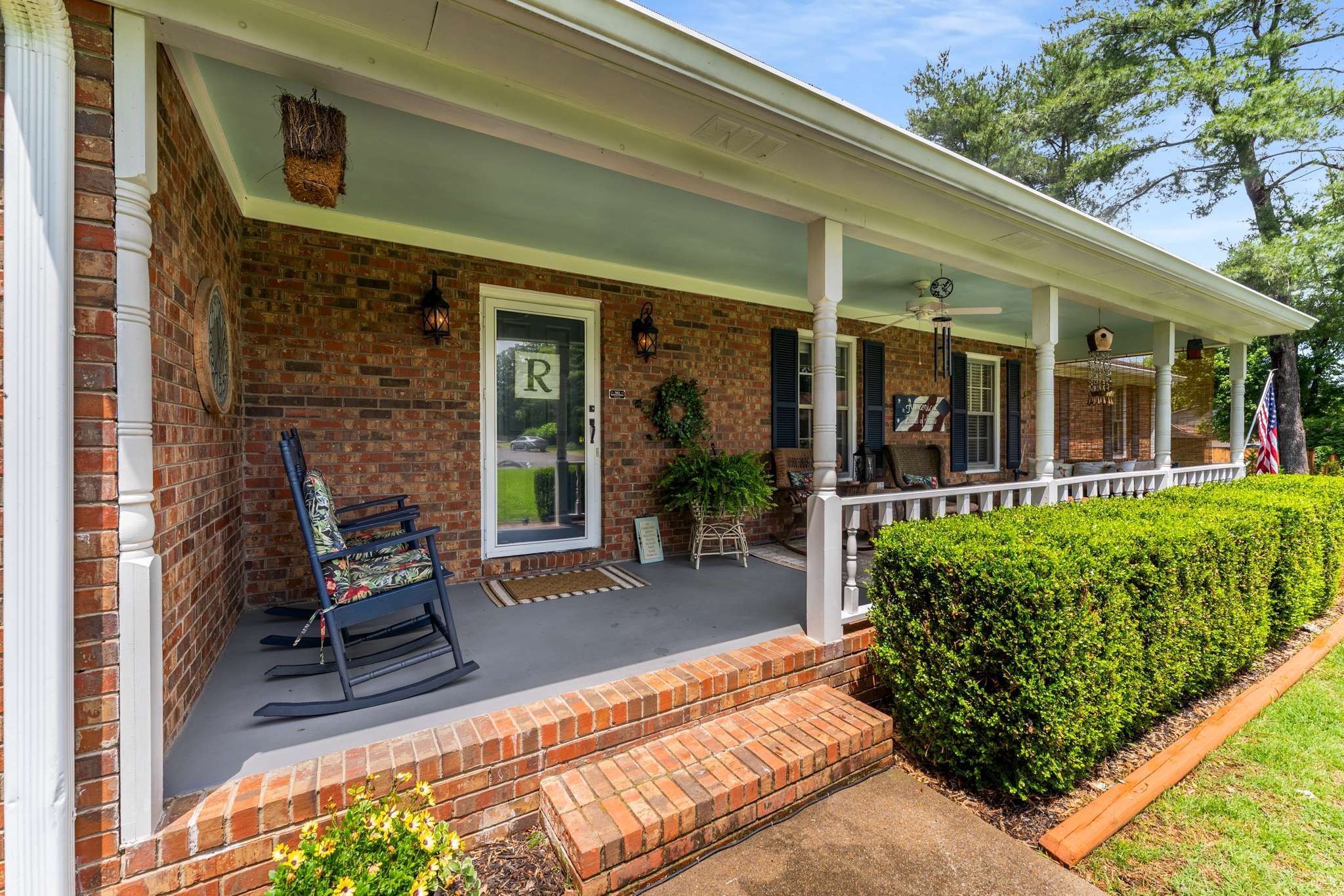 513 Rose Cir