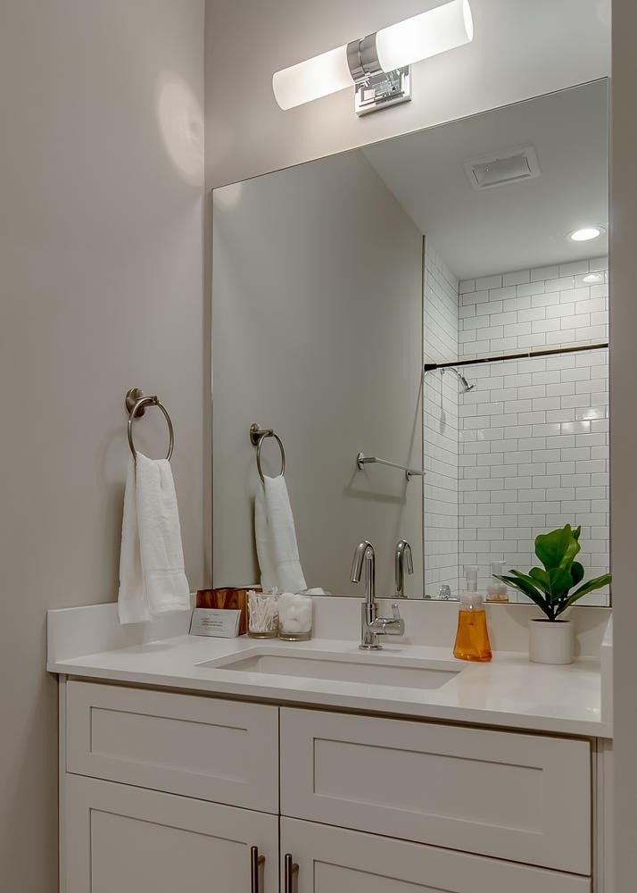 2021 Beech Avenue Unit: 5