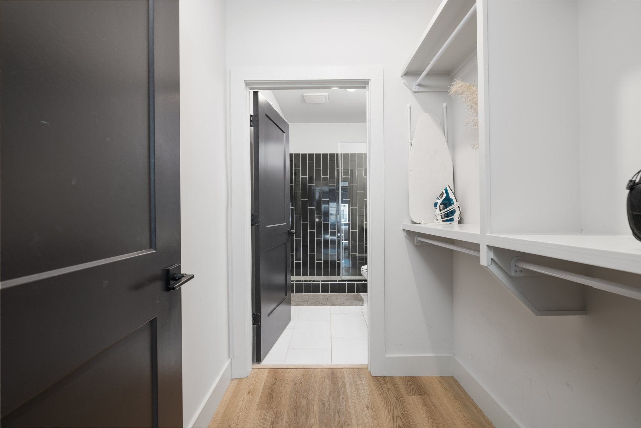303 31st Ave, N Unit: 305