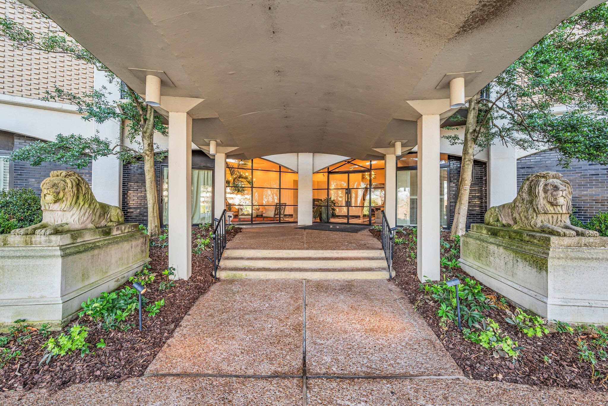 4215 Harding Pike Unit: 610