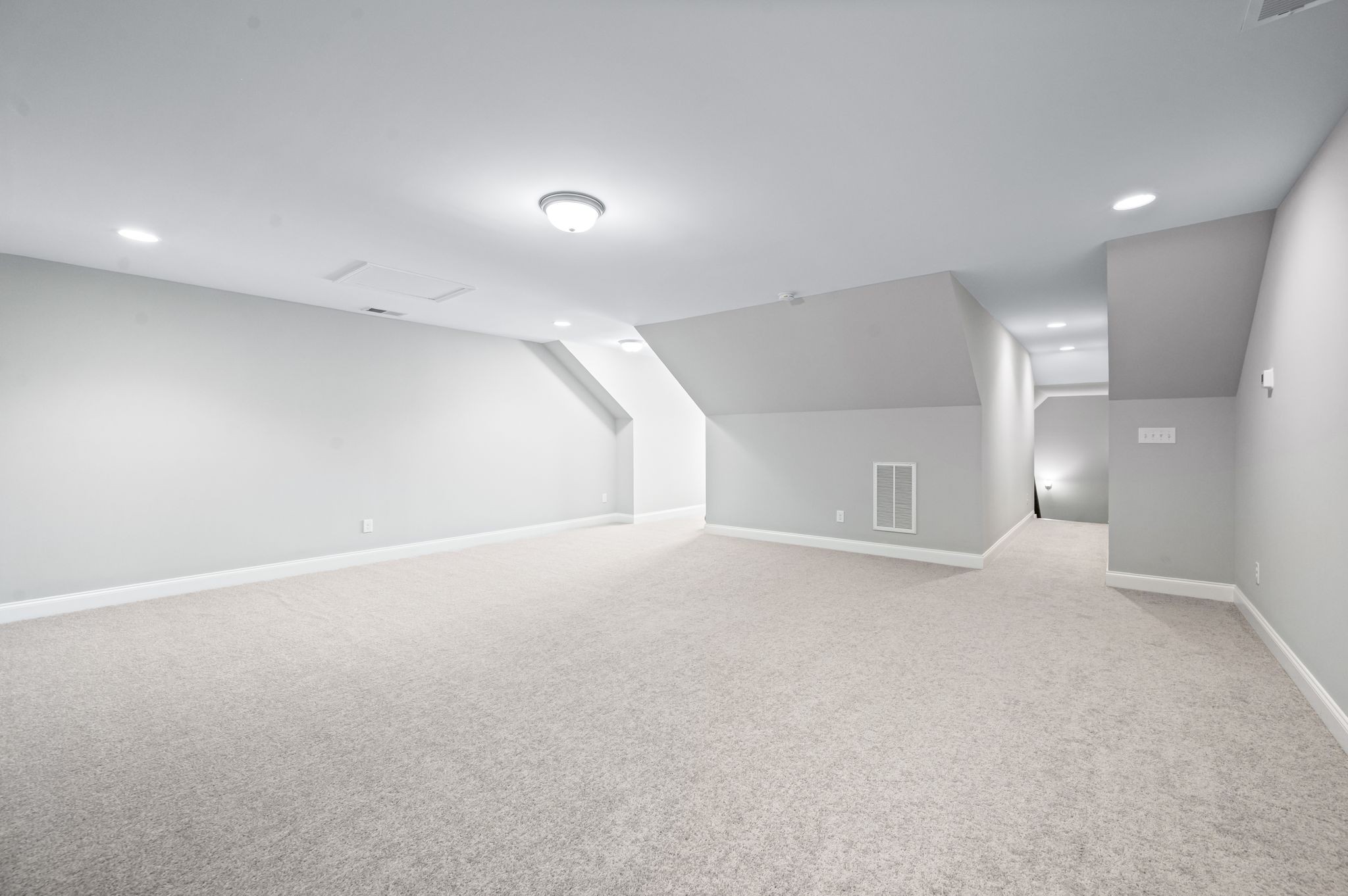 3023 Moultrie Cir