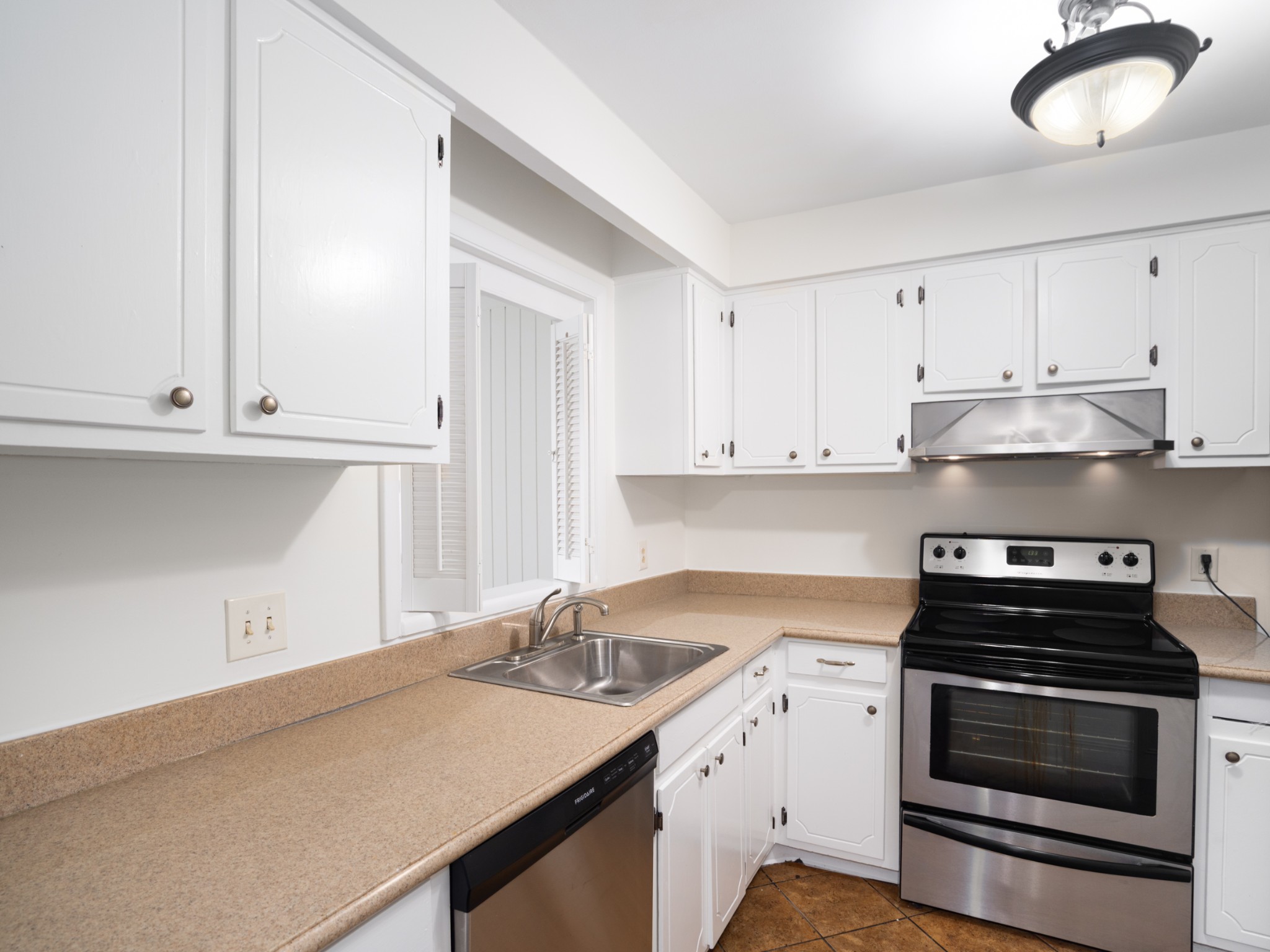 3000 Hillsboro Pike Unit: 61