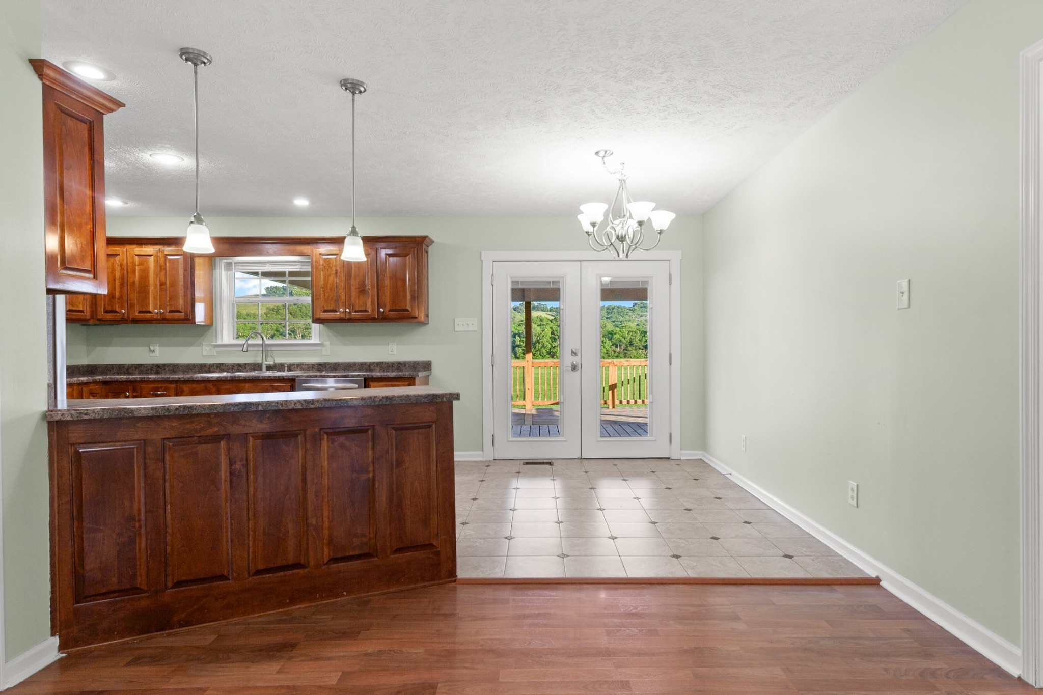 2580 Cornersville Rd