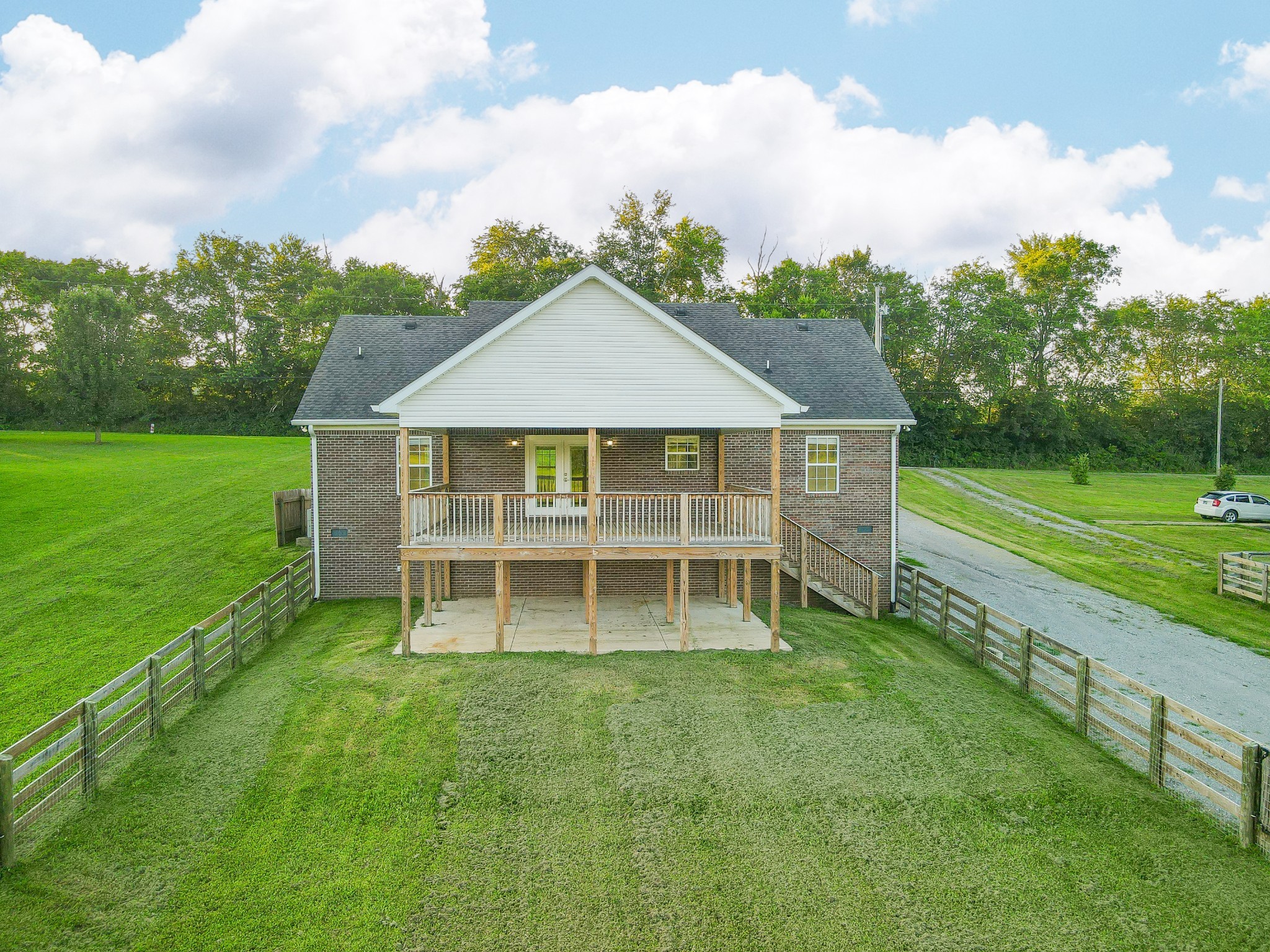 2580 Cornersville Rd