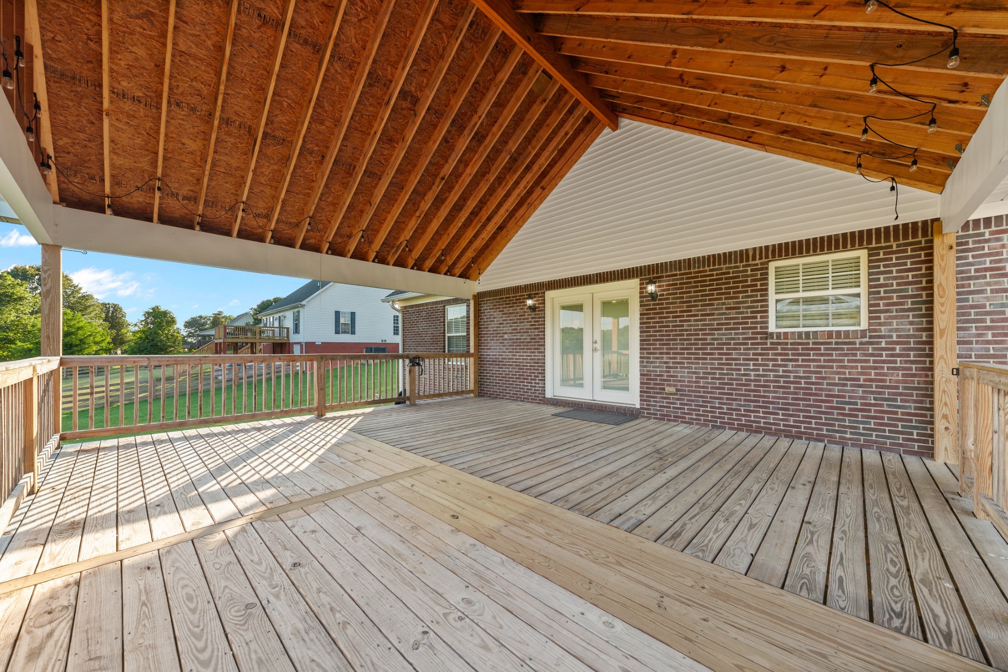 2580 Cornersville Rd
