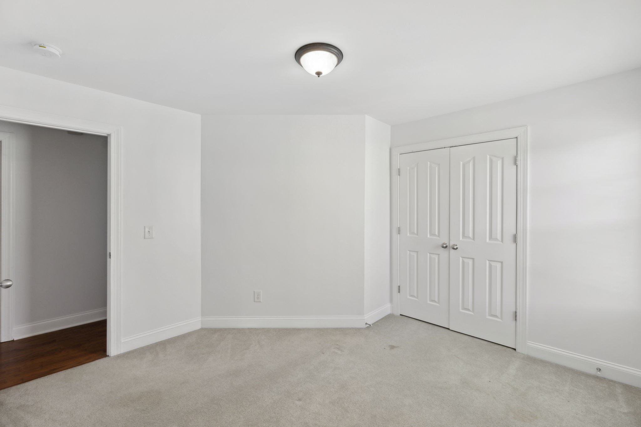 3511 Blaze Dr