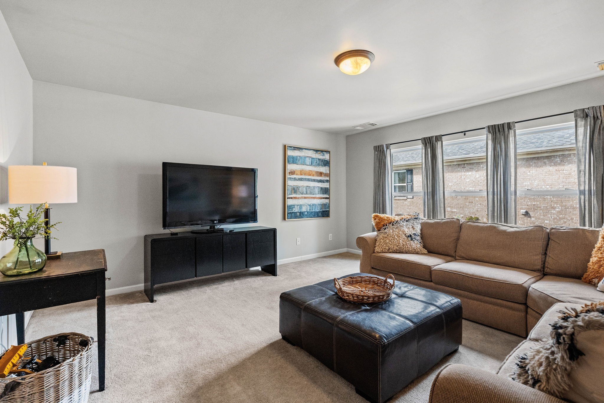 207 Schoolpath Ln