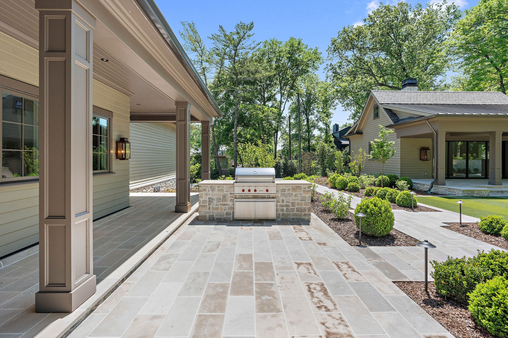 705 Darden Pl