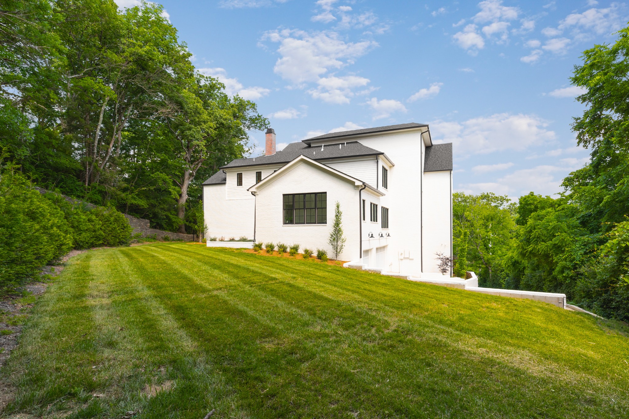 4527 Wayland Dr