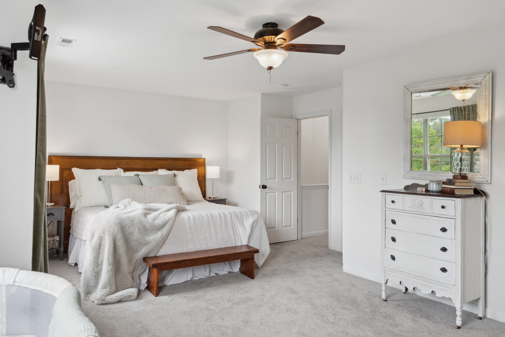 488 Huntington Ridge Dr