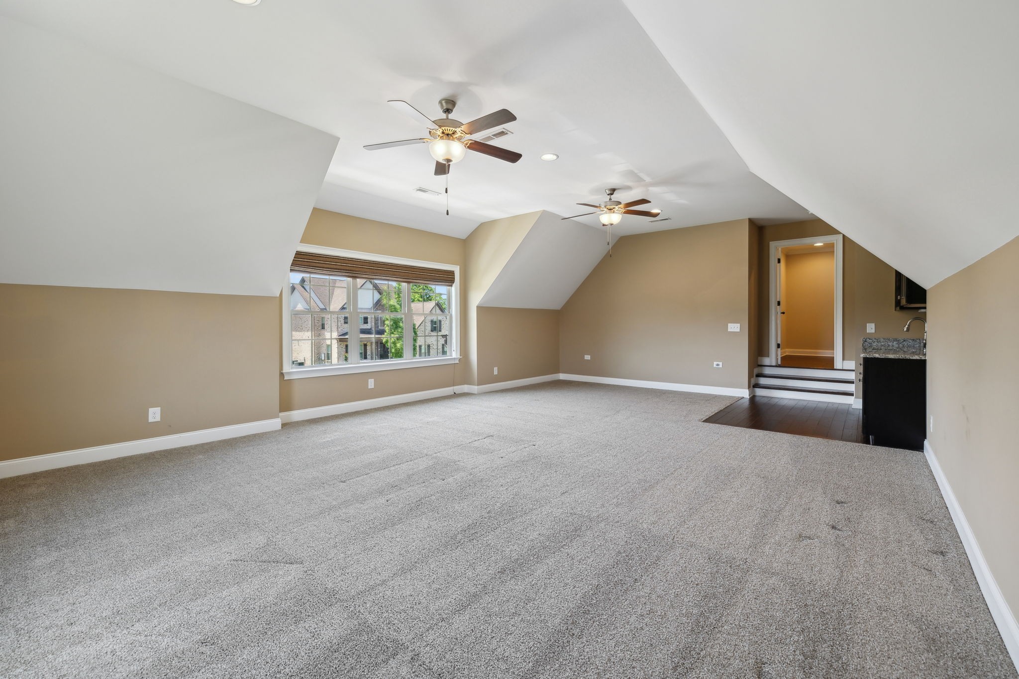 3317 Clovercroft Dr