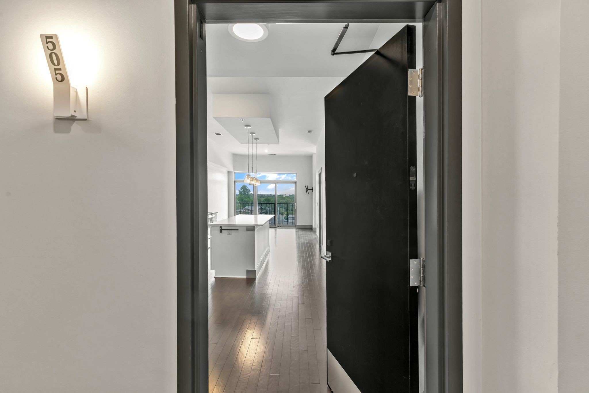 2407 8th Ave, S Unit: 505