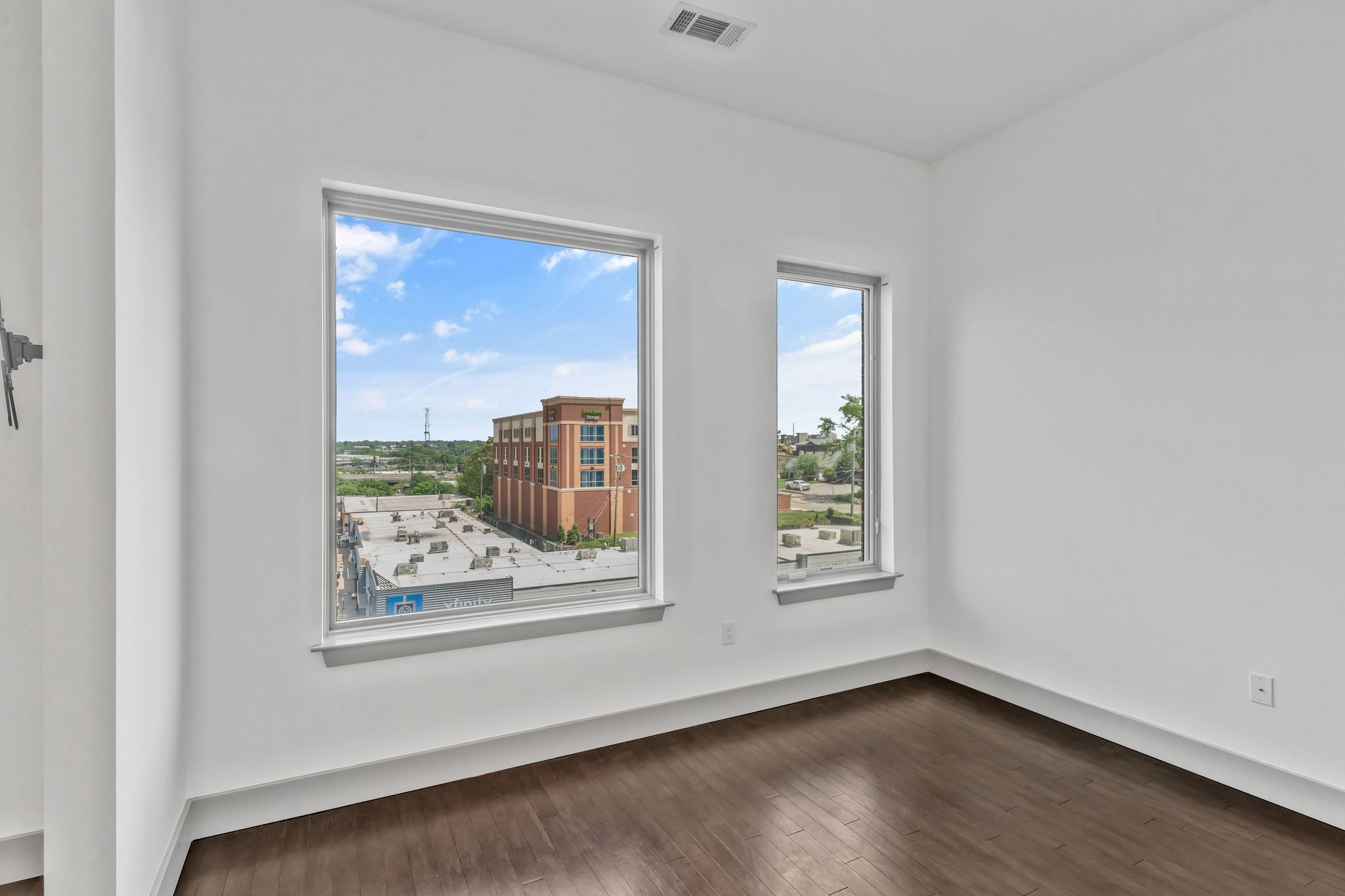 2407 8th Ave, S Unit: 505