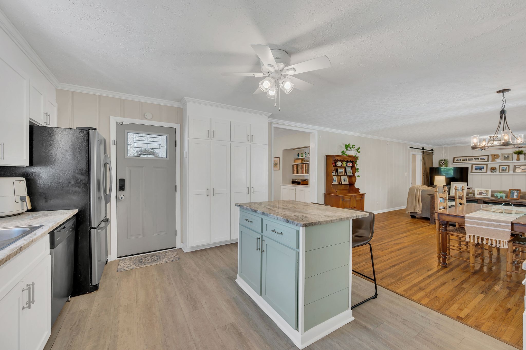 258 Morton Ave