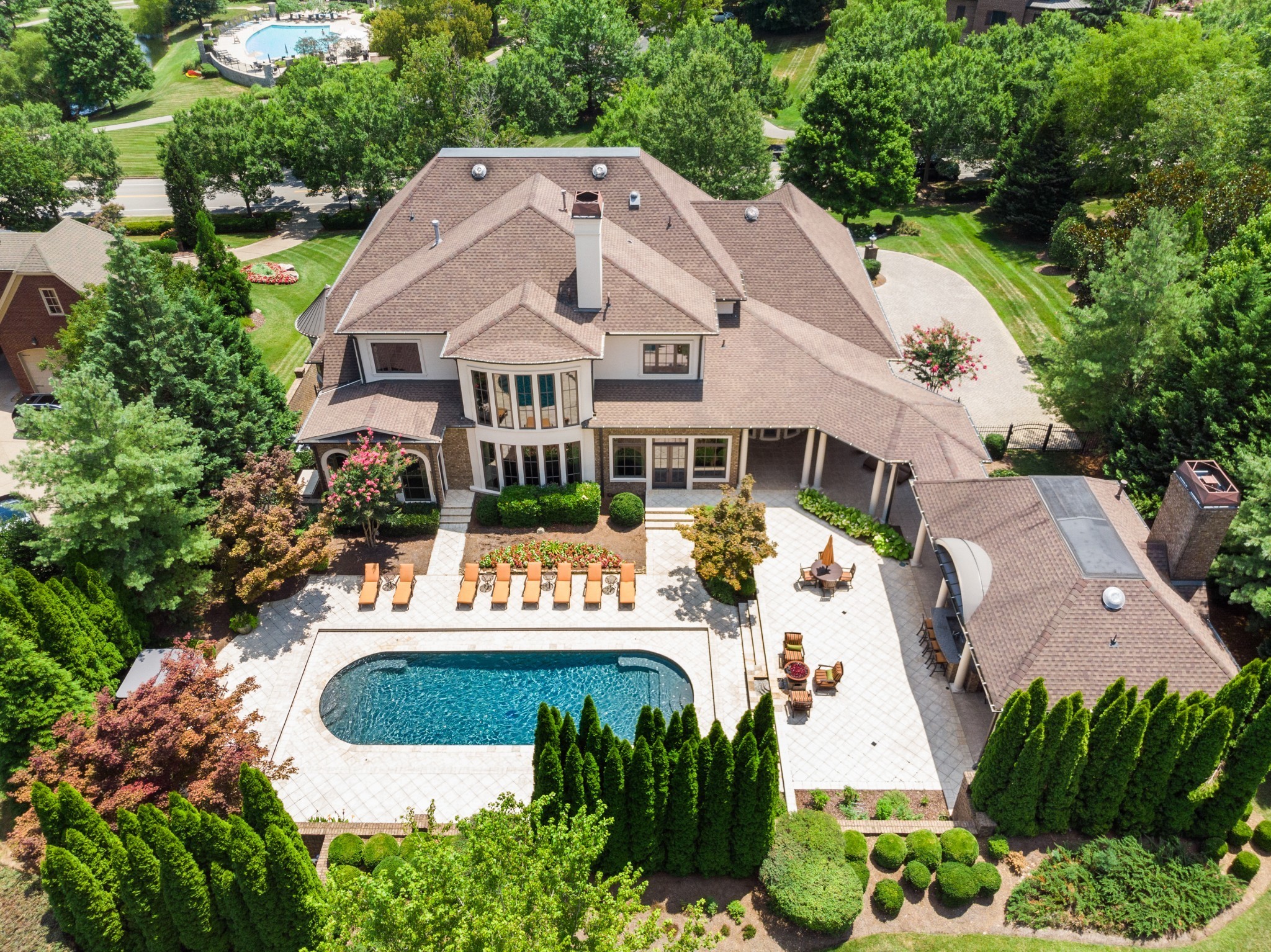 295 Jones Pkwy