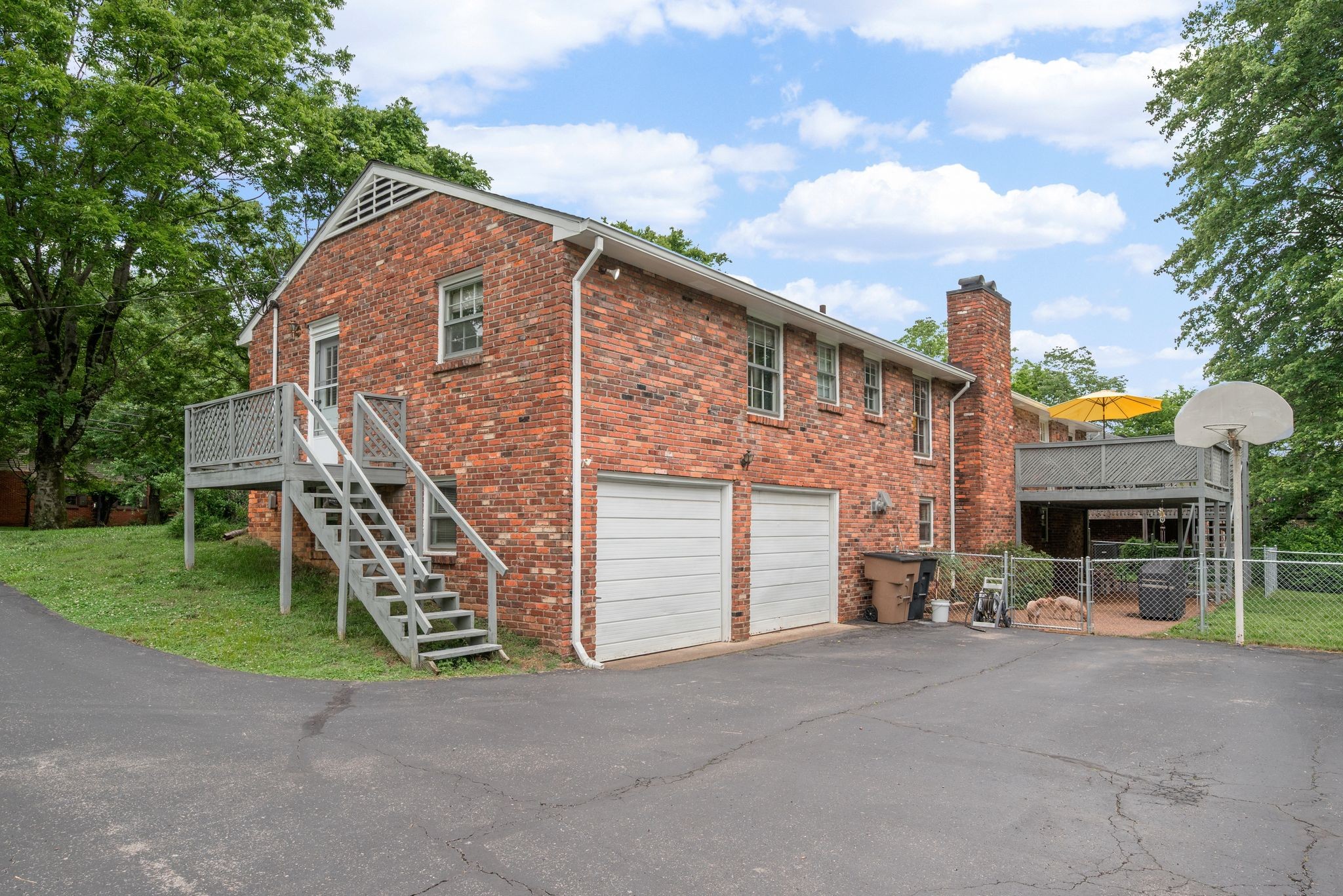 44 Vaughns Gap Rd