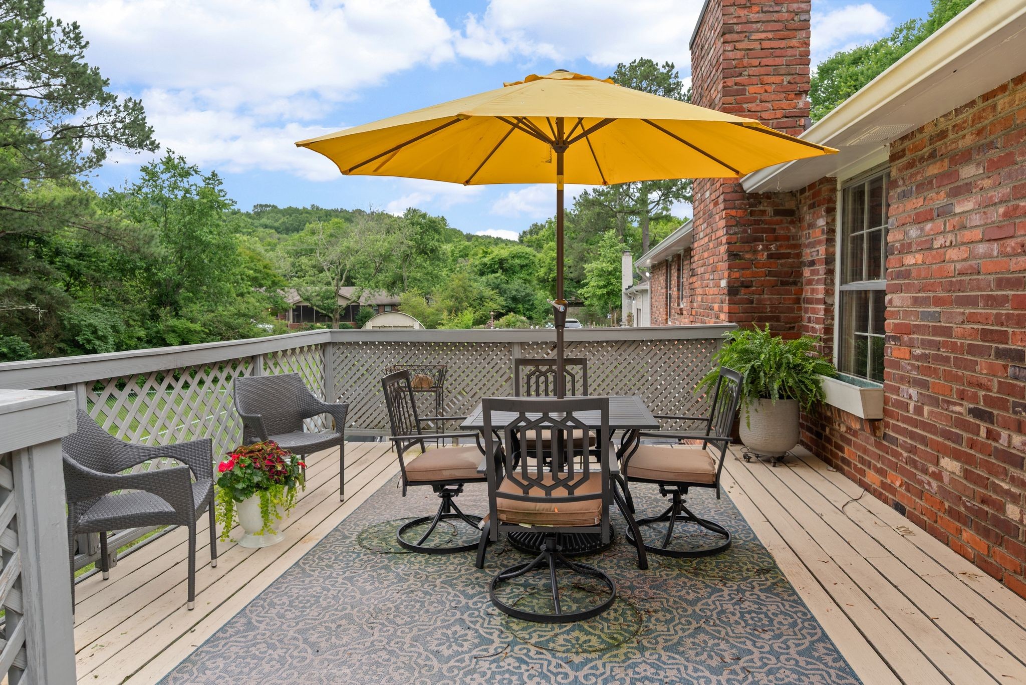 44 Vaughns Gap Rd