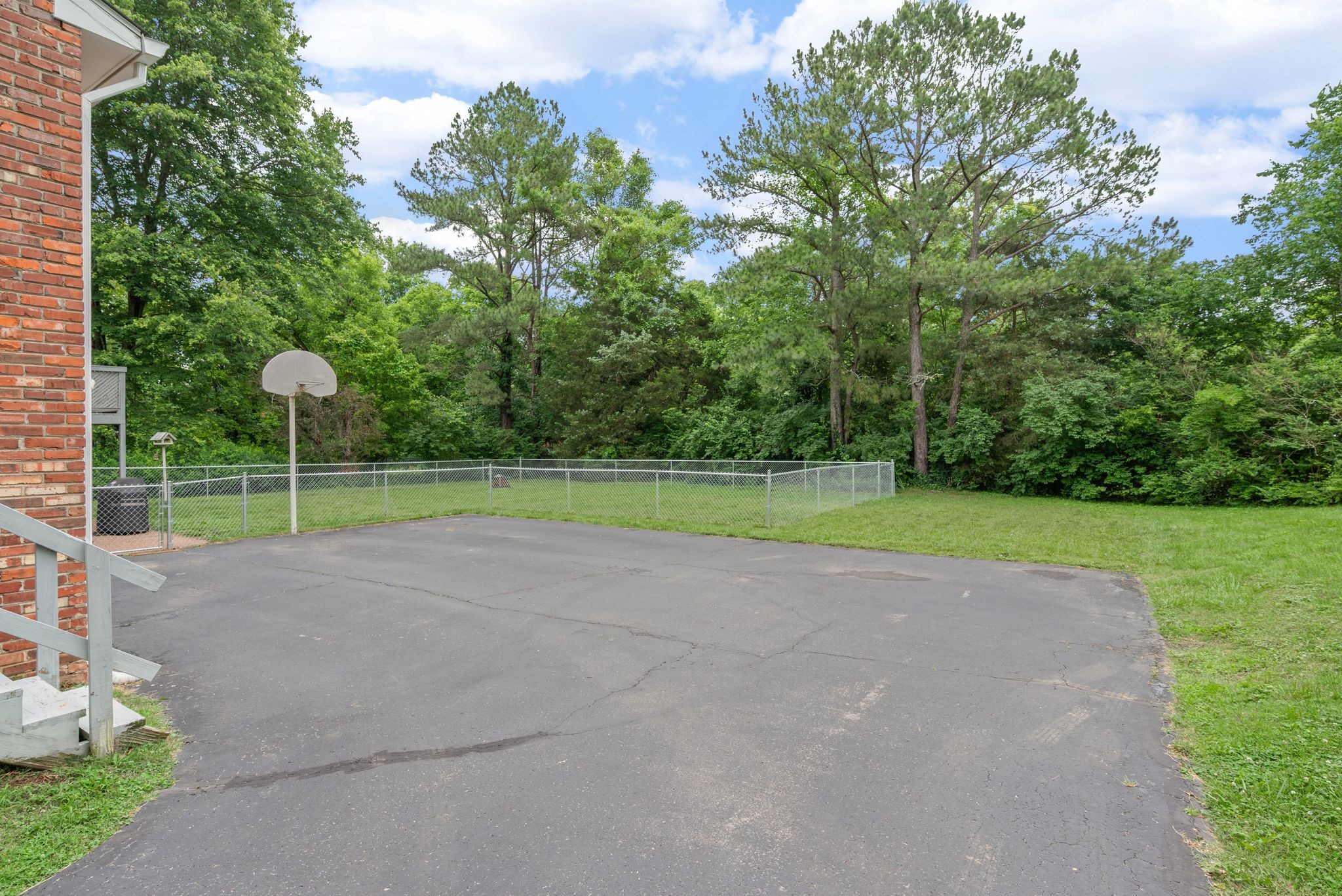 44 Vaughns Gap Rd