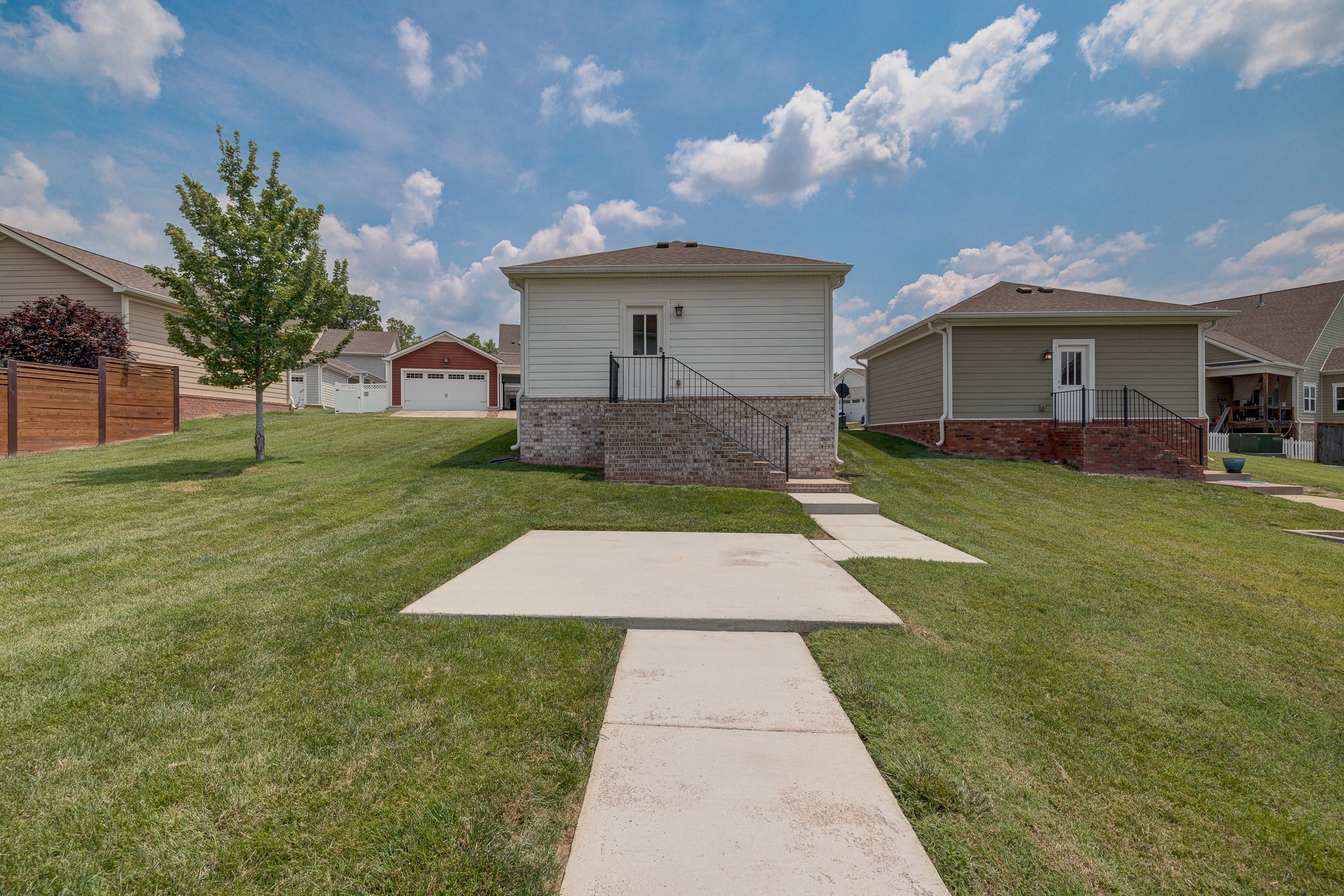 1916 Grace Point Ln