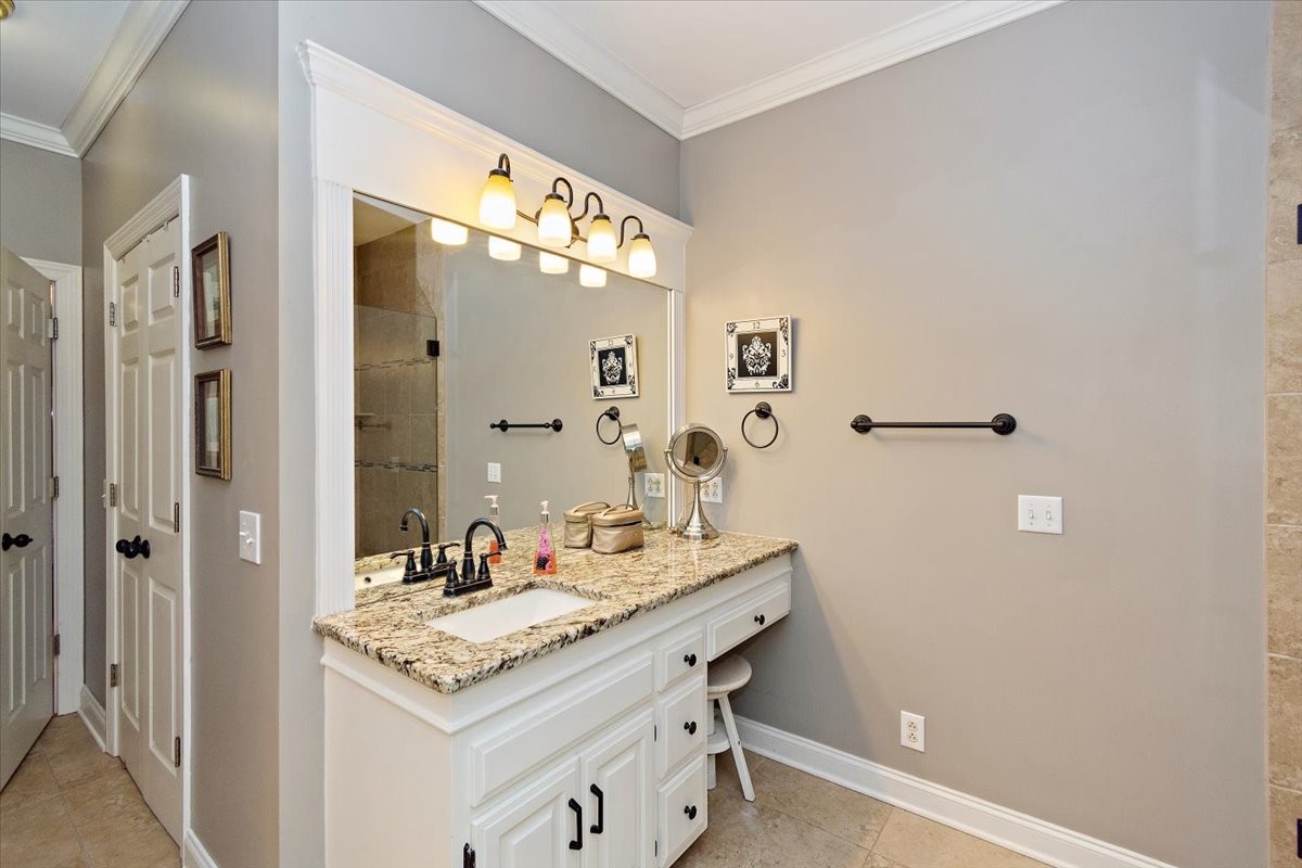 2214 Woodridge Trl