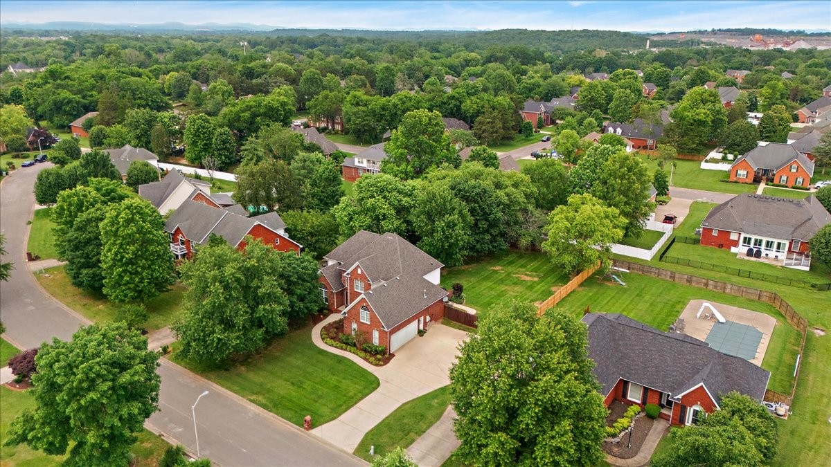 2214 Woodridge Trl