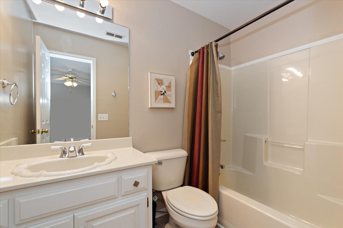 2214 Woodridge Trl