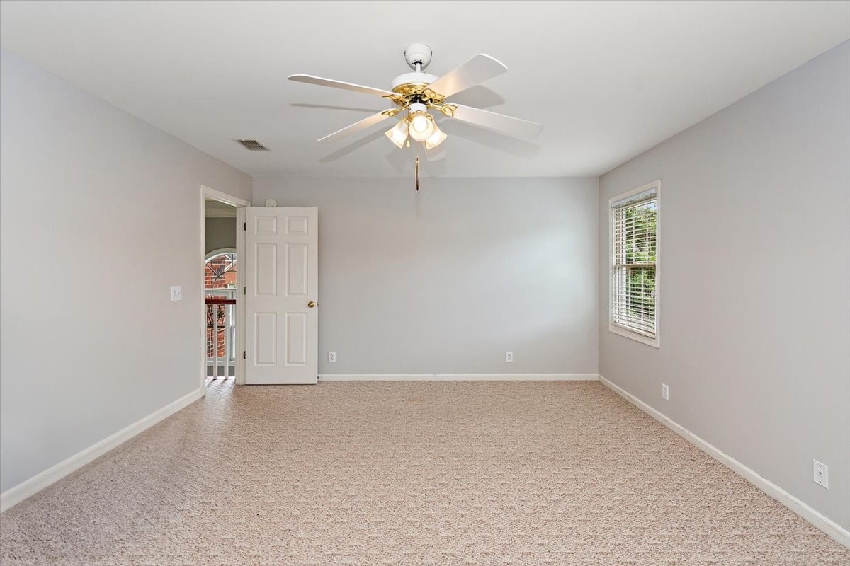 2214 Woodridge Trl