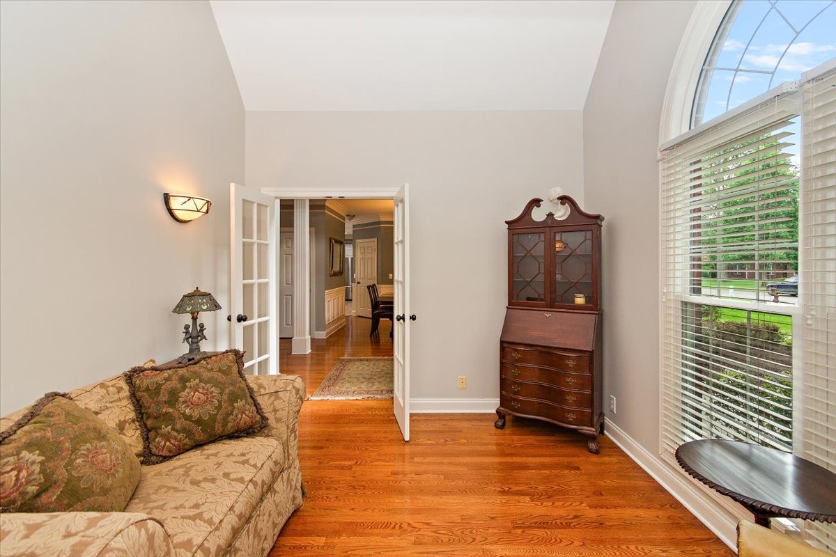 2214 Woodridge Trl