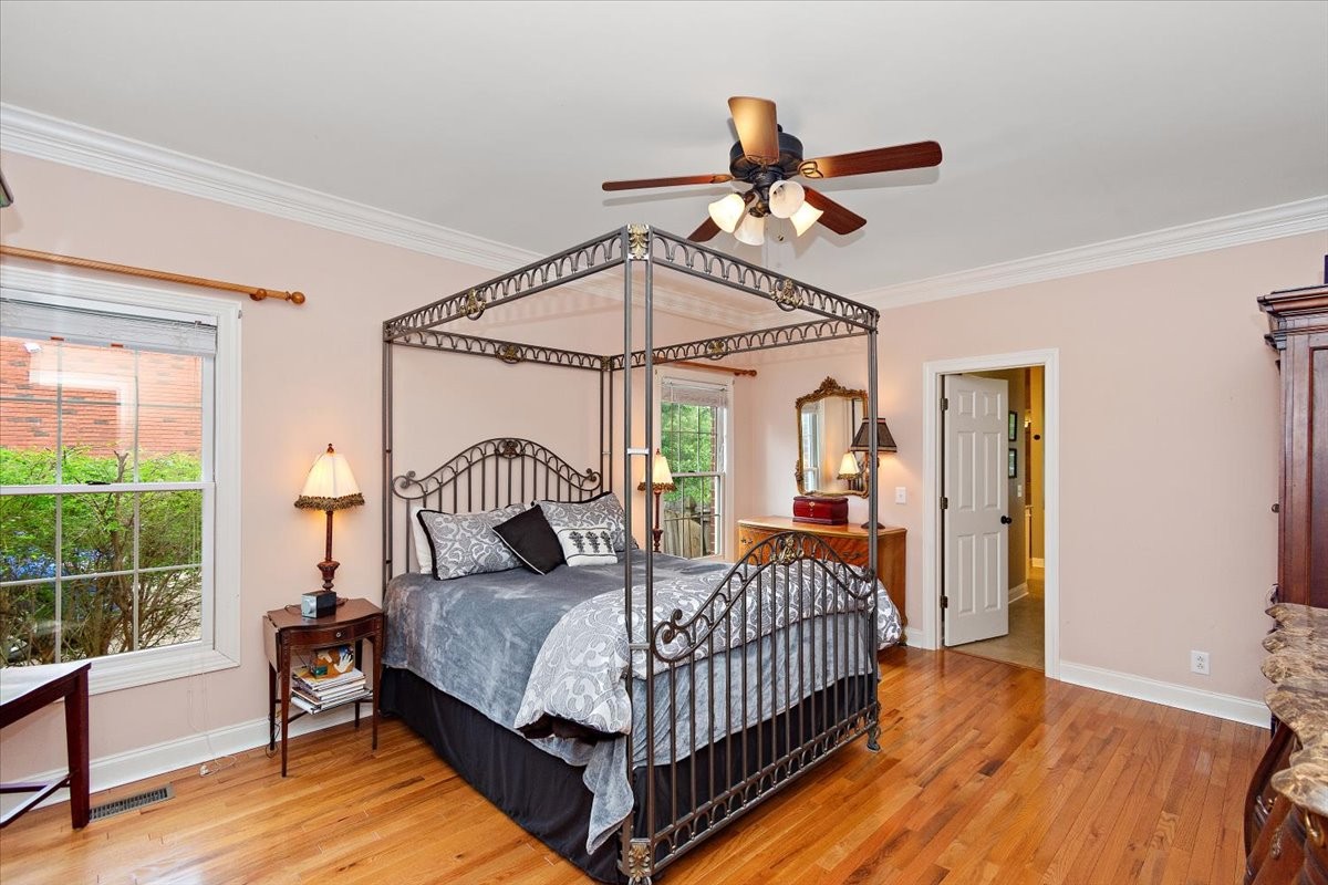 2214 Woodridge Trl