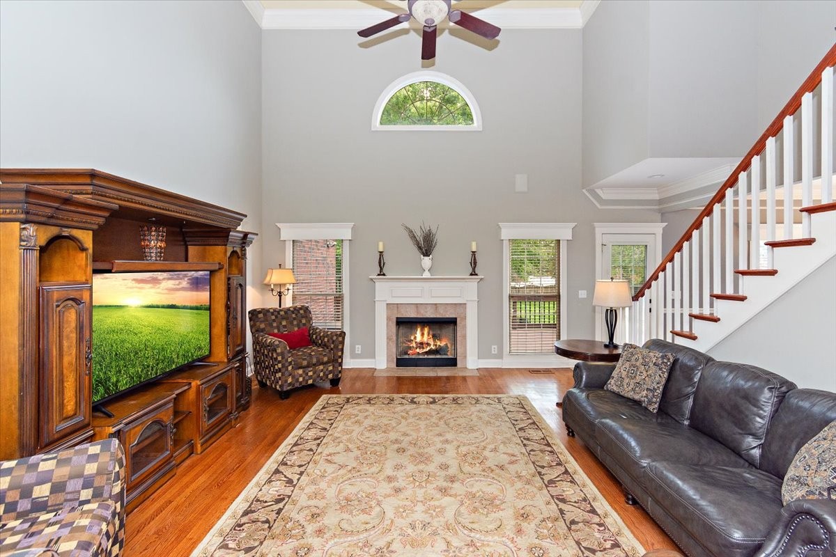 2214 Woodridge Trl