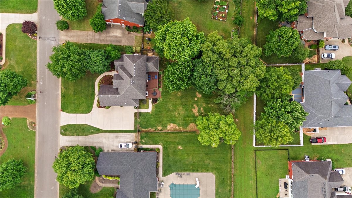 2214 Woodridge Trl