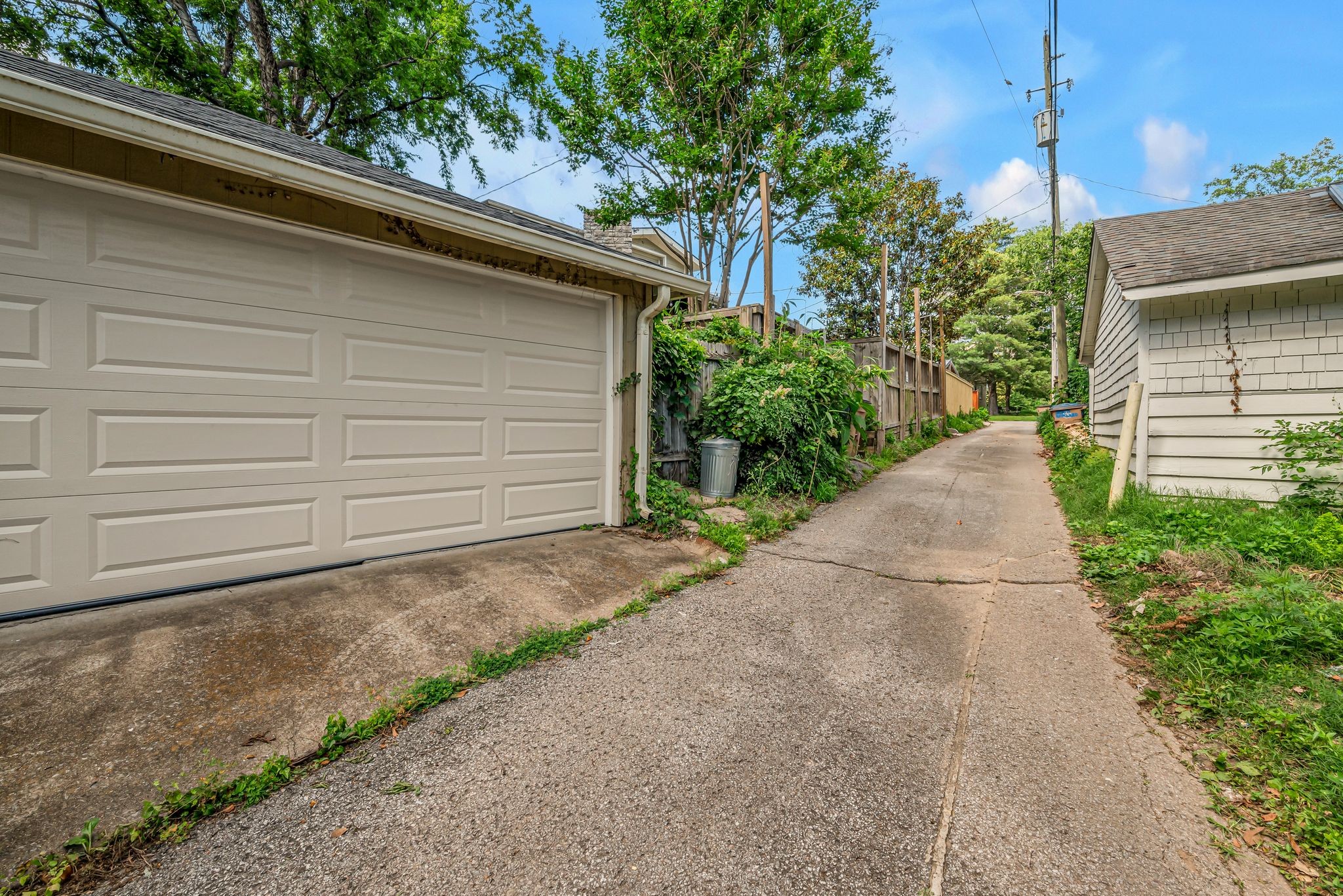 3511 Central Ave