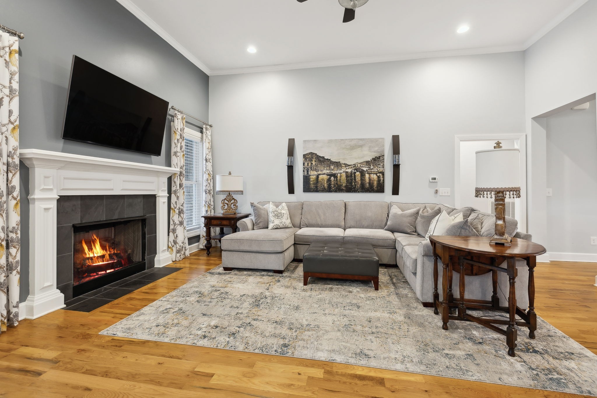 217 Valley Bend Dr