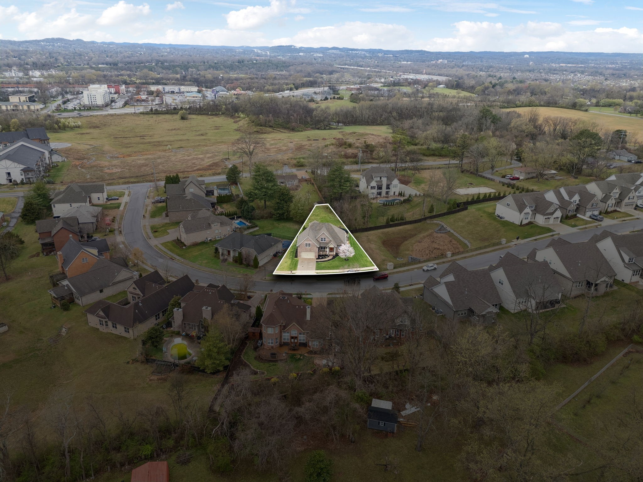 217 Valley Bend Dr