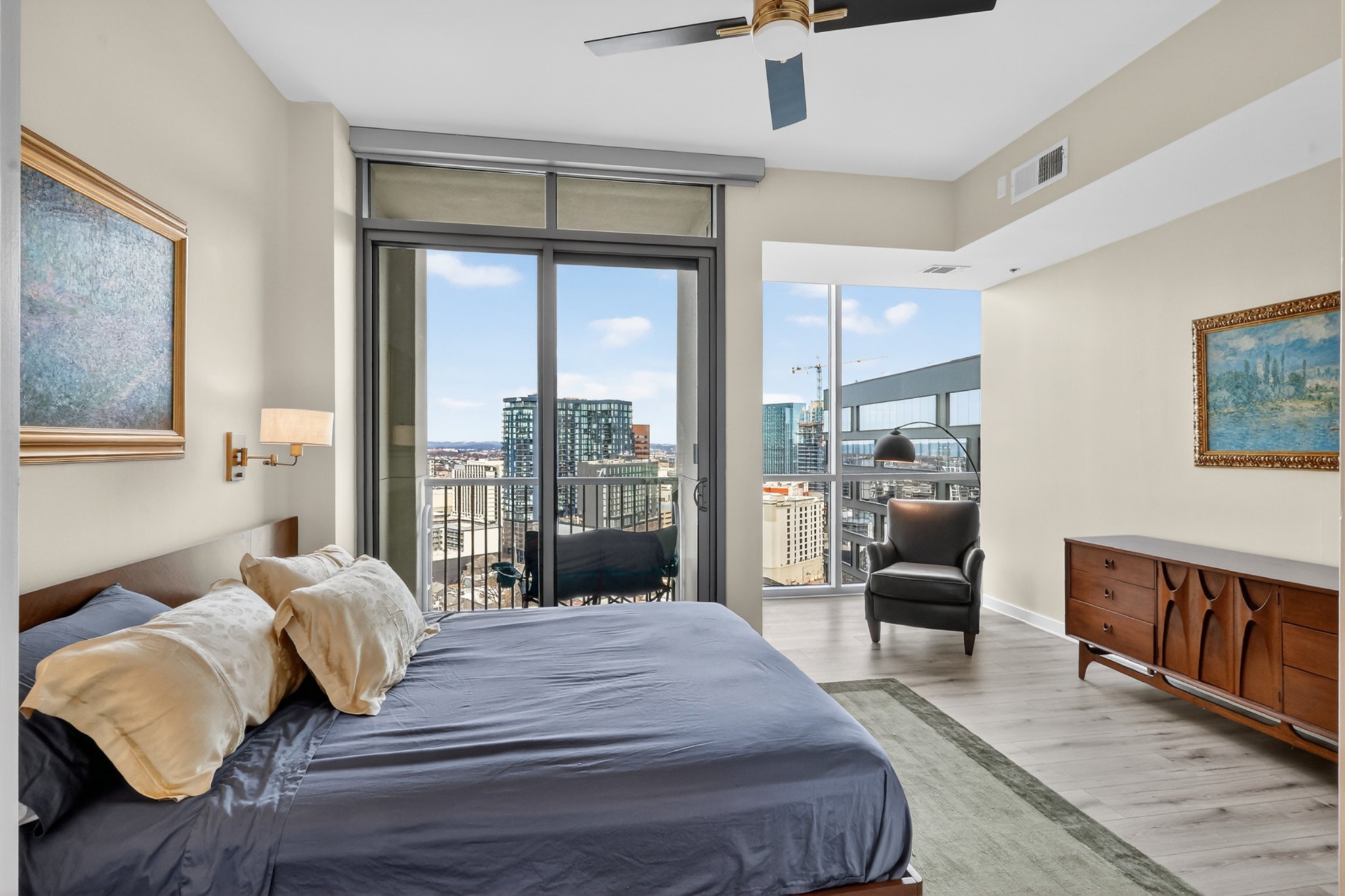 900 20th Ave, S Unit: 1601