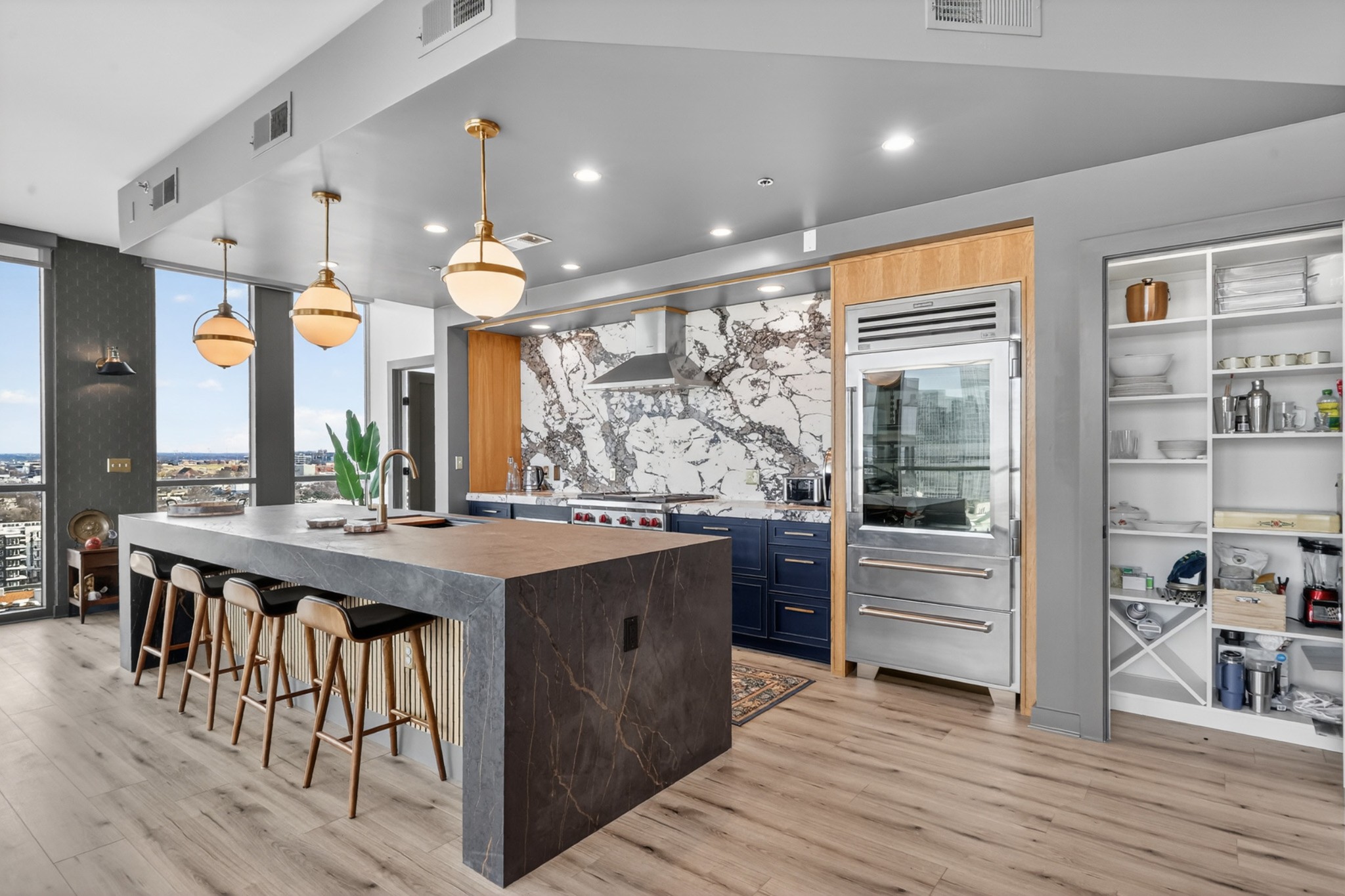 900 20th Ave, S Unit: 1601