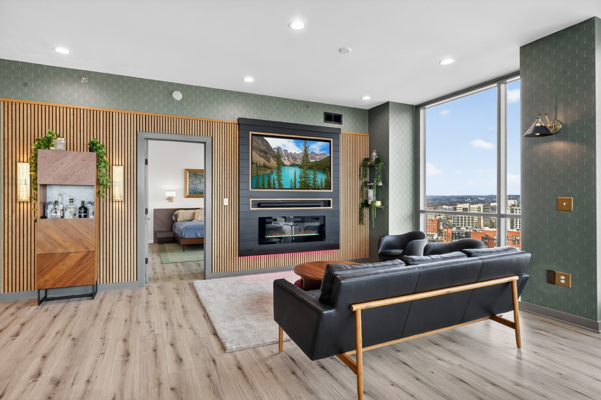 900 20th Ave, S Unit: 1601