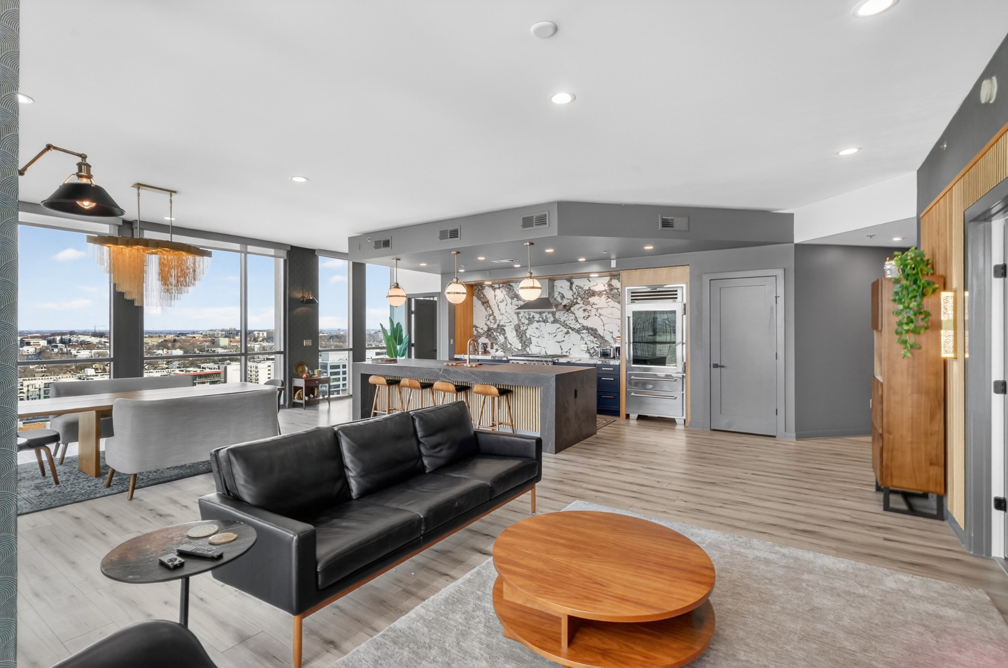 900 20th Ave, S Unit: 1601