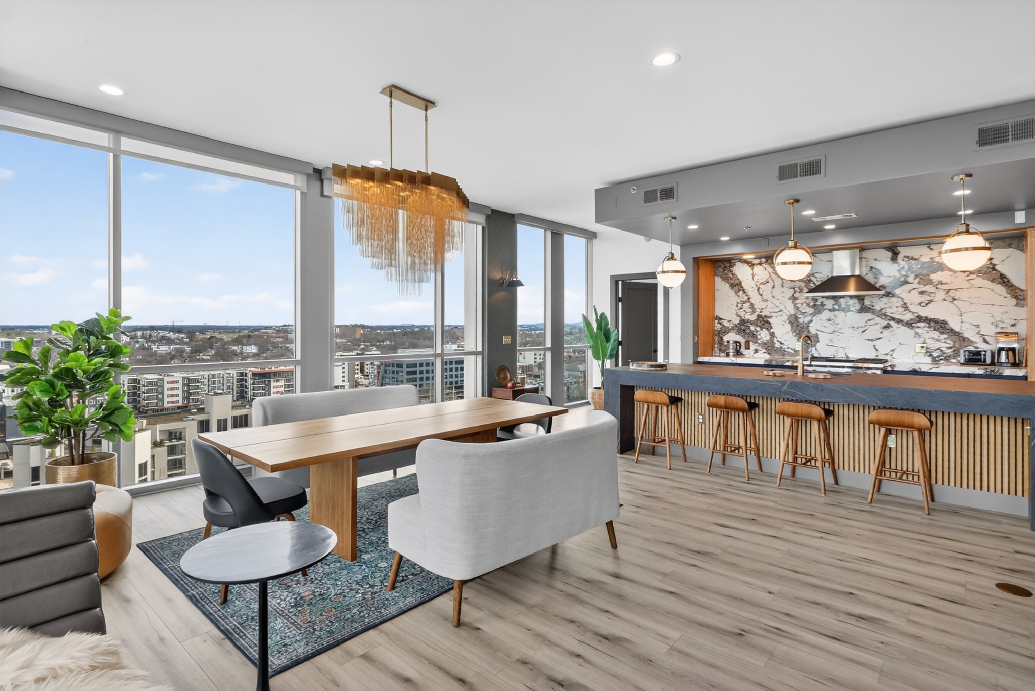 900 20th Ave, S Unit: 1601