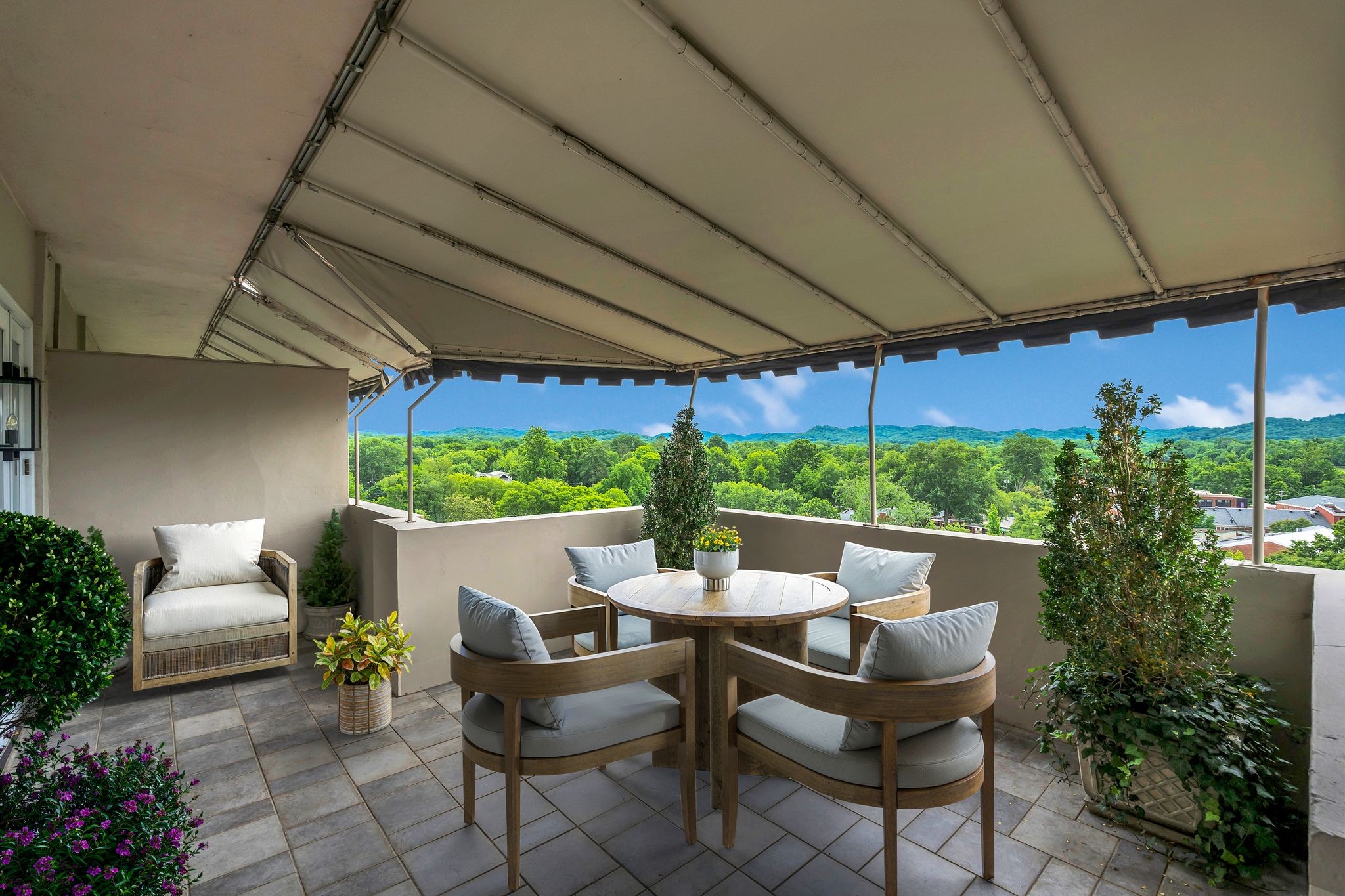 105 Leake Ave Unit: 1