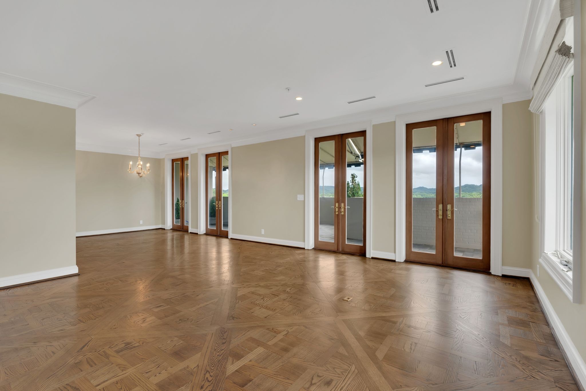 105 Leake Ave Unit: 1