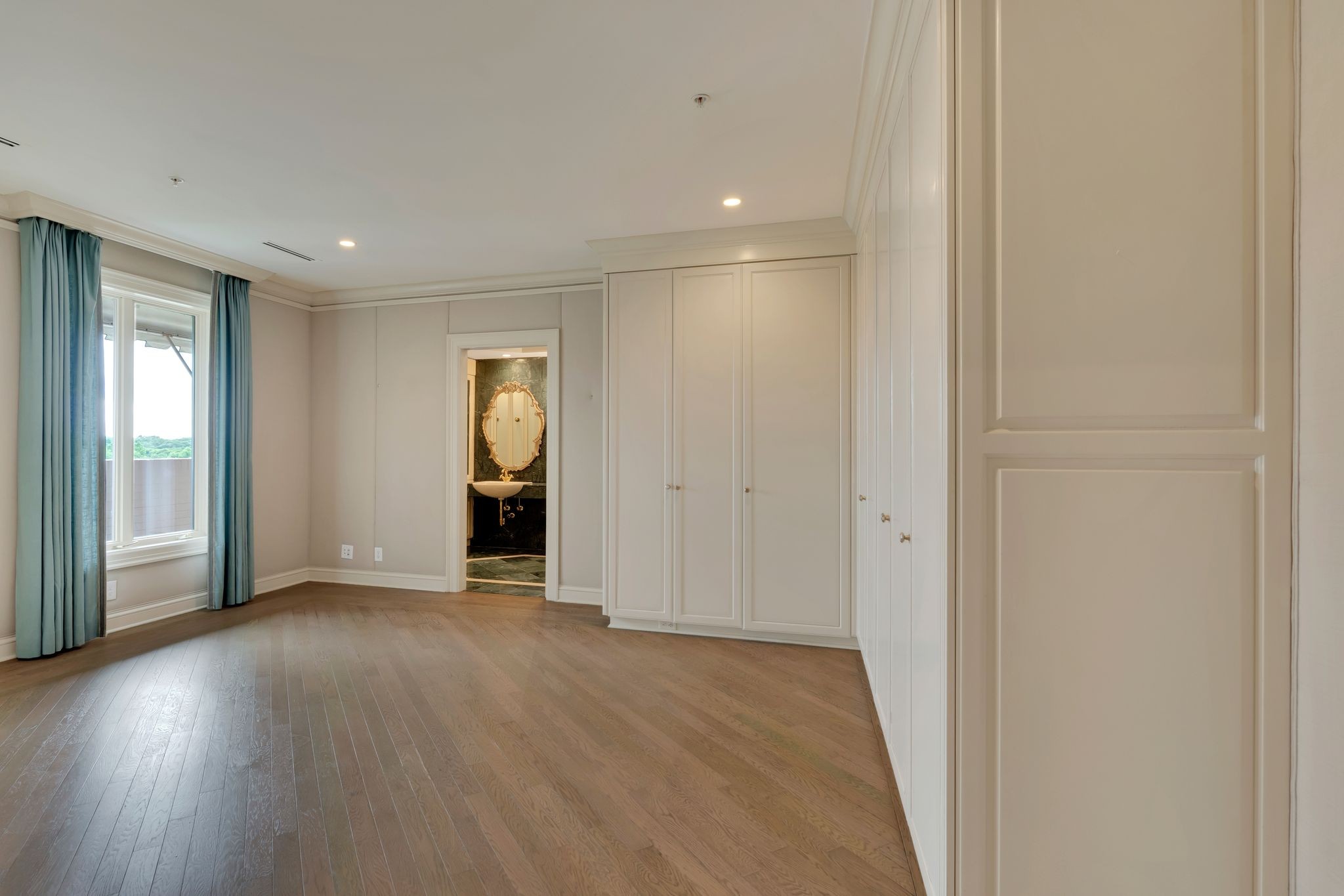 105 Leake Ave Unit: 1