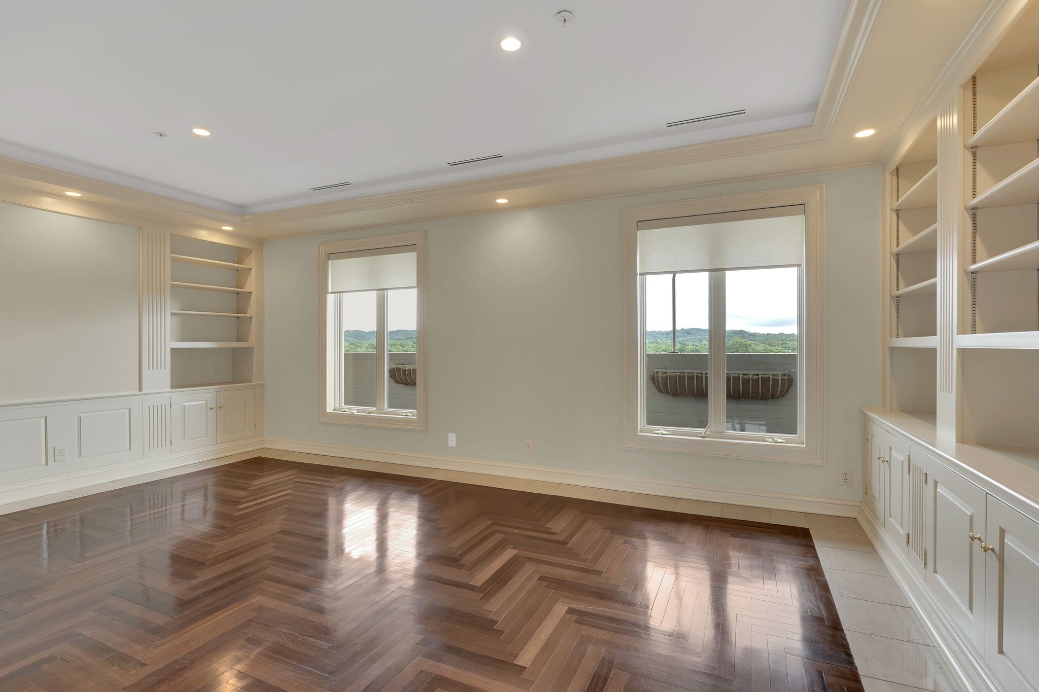 105 Leake Ave Unit: 1