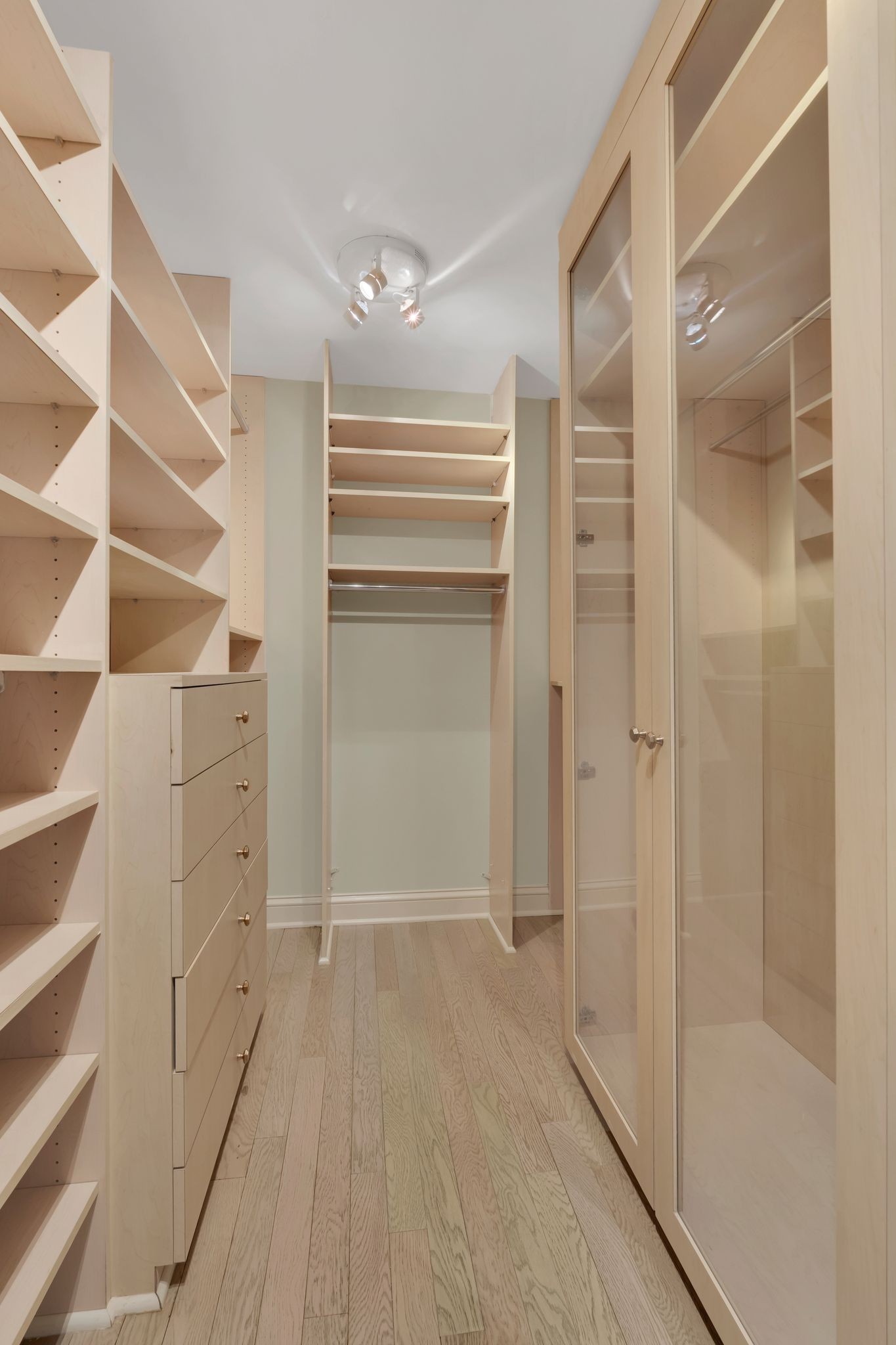 105 Leake Ave Unit: 1