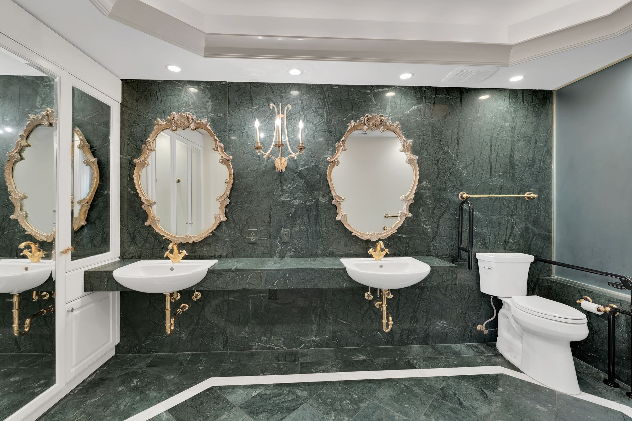 105 Leake Ave Unit: 1