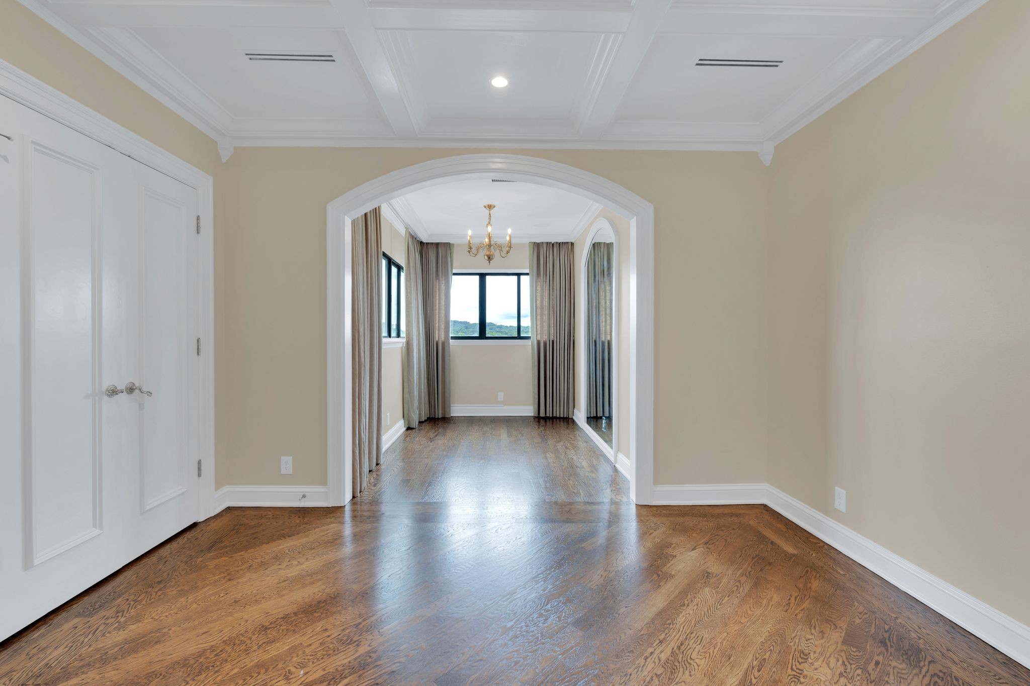 105 Leake Ave Unit: 1