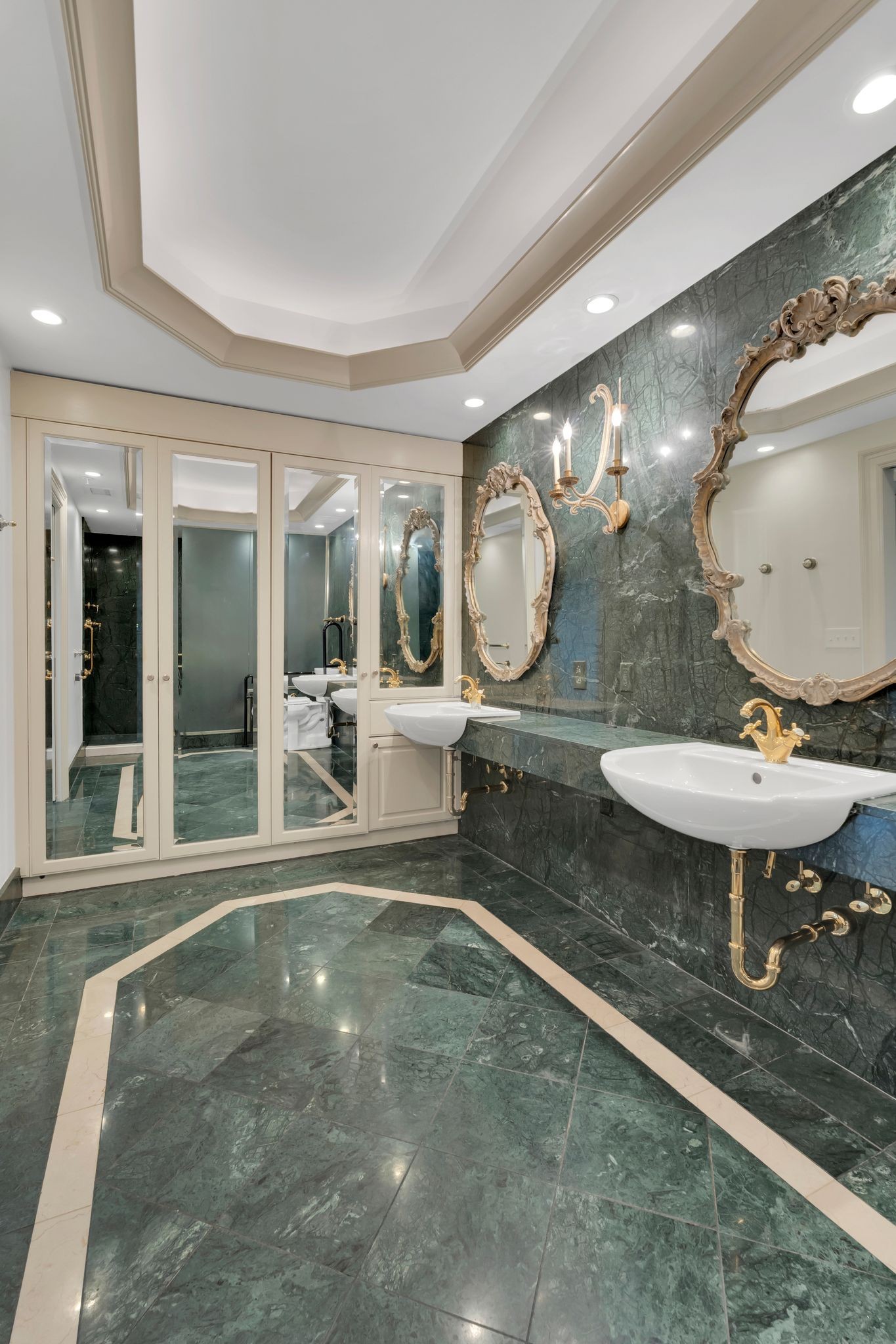 105 Leake Ave Unit: 1