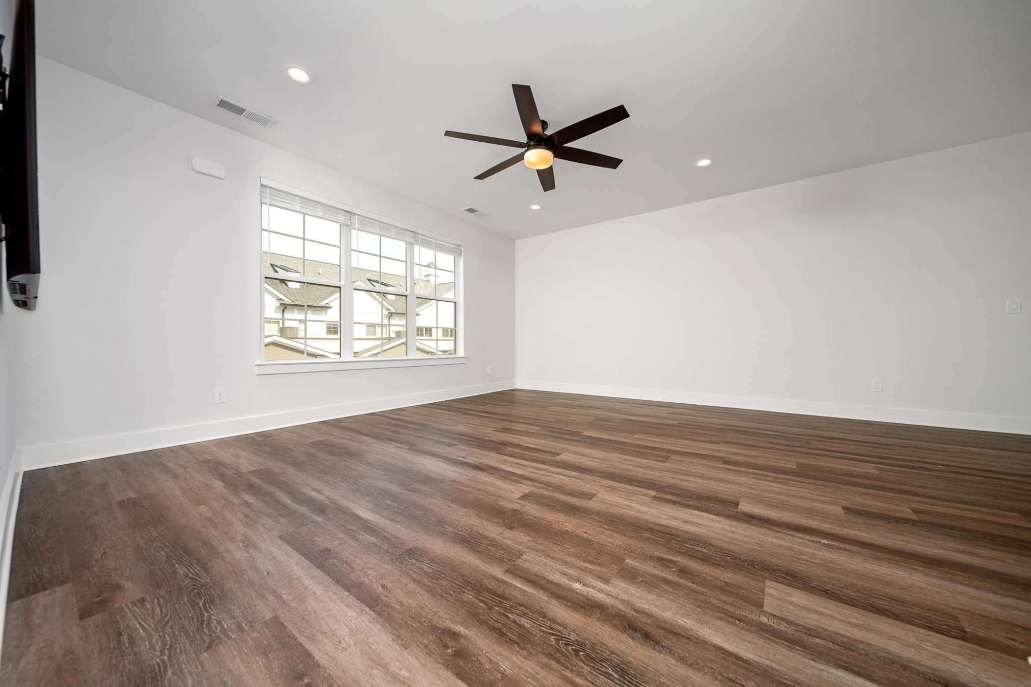 7017 Westside Cir