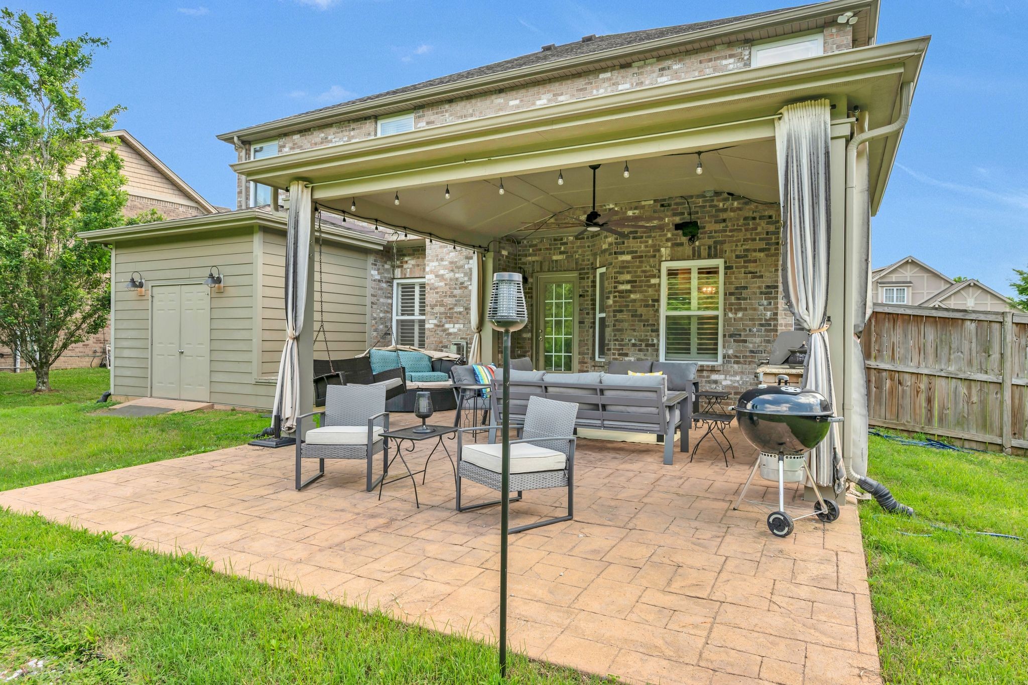 7305 Riverfront Dr
