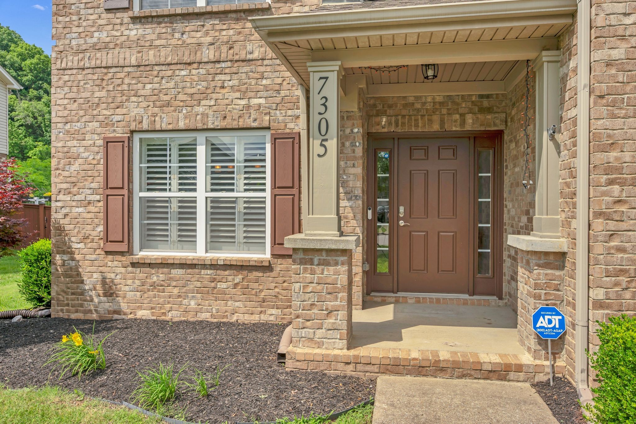 7305 Riverfront Dr